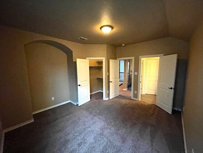 Building Photo - Beautiful Two-Story Stone Home in Desirable Kallison Ranch - West San Antonio off North Culebra Rd