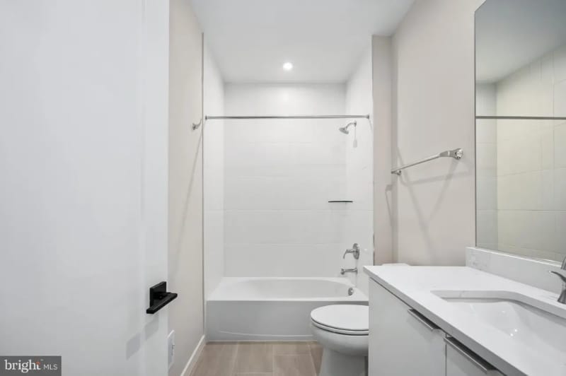 Building Photo - 4768 Sully Pt Ln