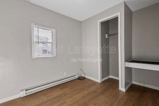 Building Photo - 60 Vicksburg Ln