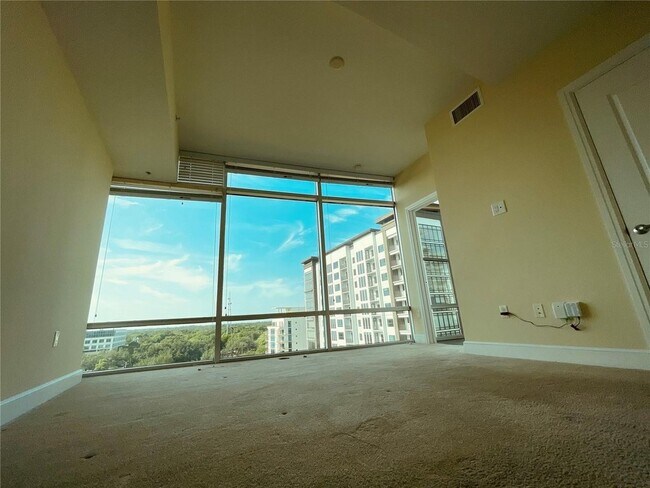 Building Photo - 101 S Eola Dr