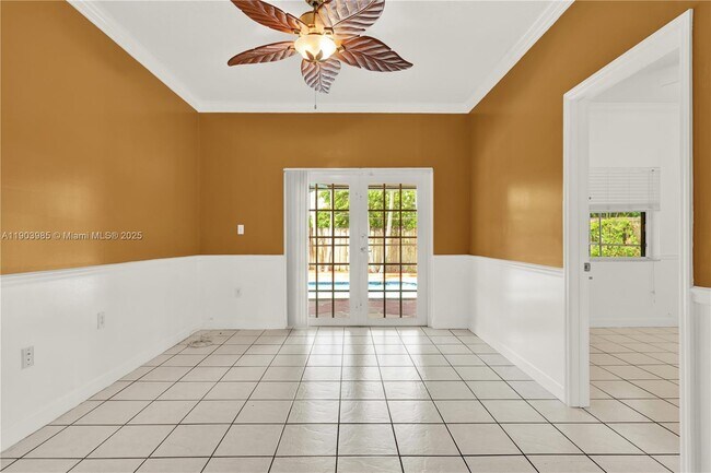 Building Photo - 13774 SW 124th Avenue Rd