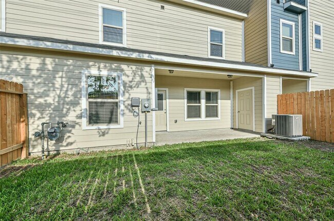 Building Photo - 3556 Terreno Vista Blvd