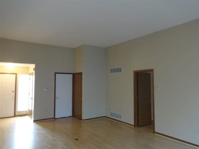 Building Photo - 5104 Hilliard Green Drive