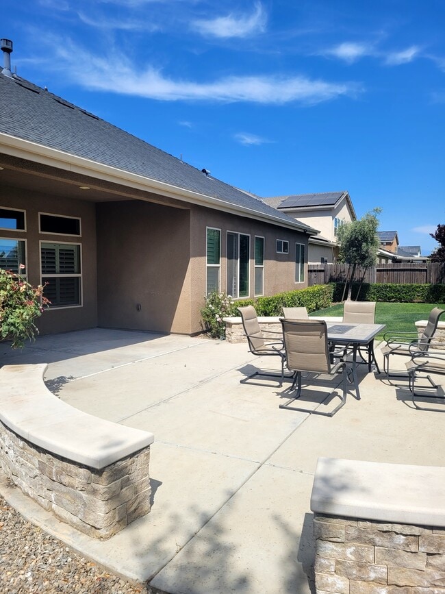 Building Photo - 9609 Tortuga Del Mar Dr