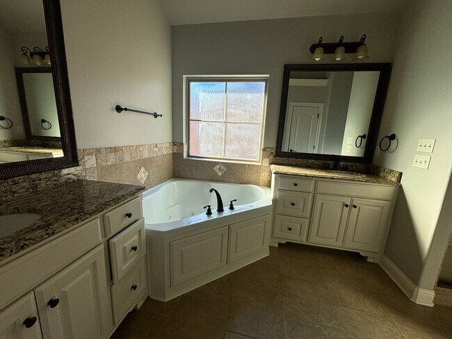 Building Photo - NORRIS FERRY CROSSING*ELLERBE ROAD*4/2