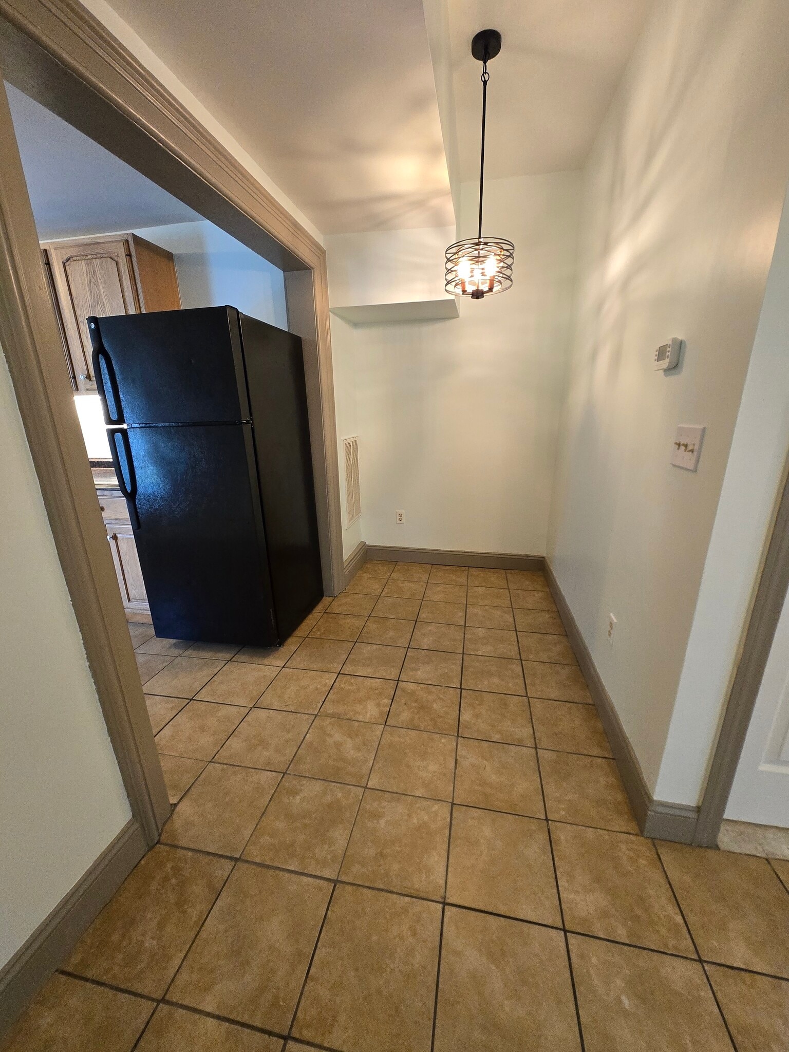 Dining room - 127 Pearl St
