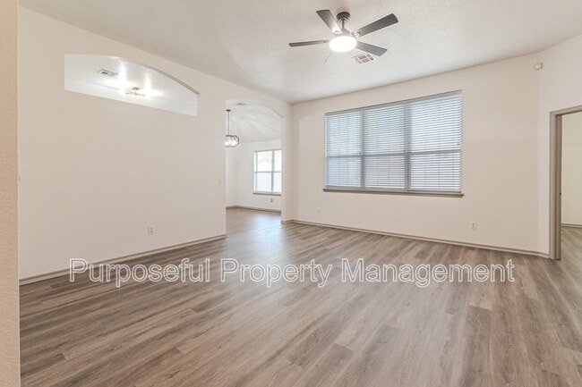 Building Photo - 16416 Oconee Creek Dr