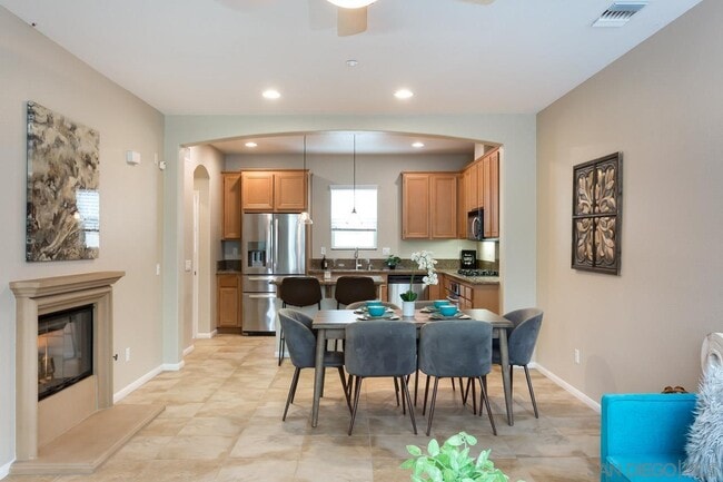 Building Photo - 16925 Vasquez Way