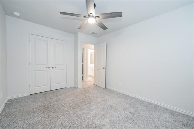 Building Photo - 5275 Amistad Dr