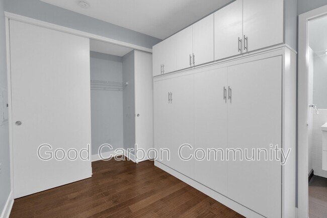 Building Photo - 401 Delaware Ave