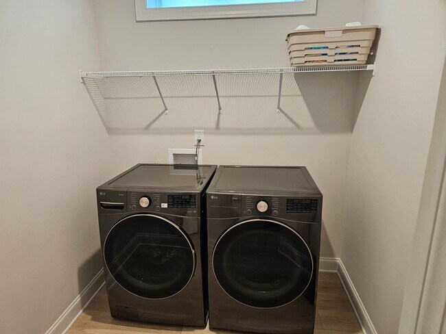 Building Photo - Unfurnished 4 bedroom, 3.5 bath Hampstead home in Magnolia Reserves Community