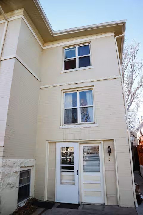 Building Photo - 2337 E 12th Ave