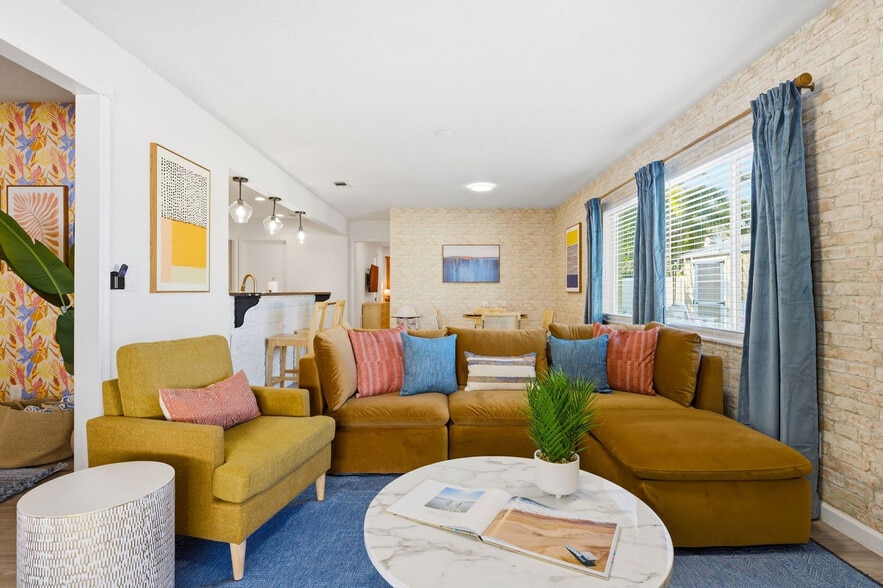 Building Photo - 12299 91st Ave N