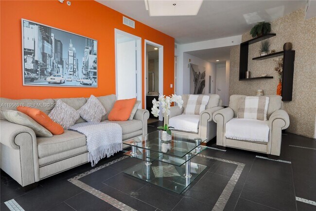 Building Photo - 18201 Collins Ave