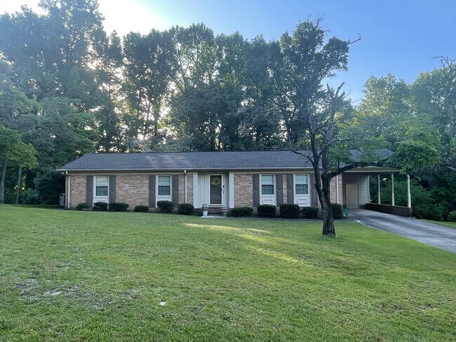 Building Photo - Lillington