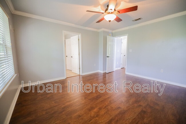 Building Photo - 314 Liriope Loop
