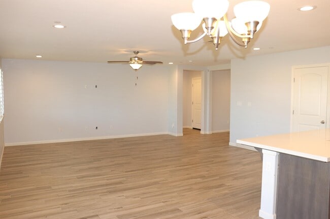 Building Photo - 1884 Clover Drive