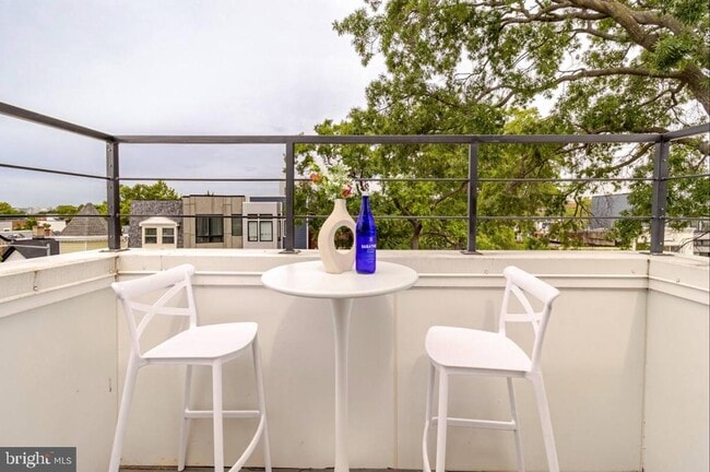 Building Photo - 1417 Montello Ave NE