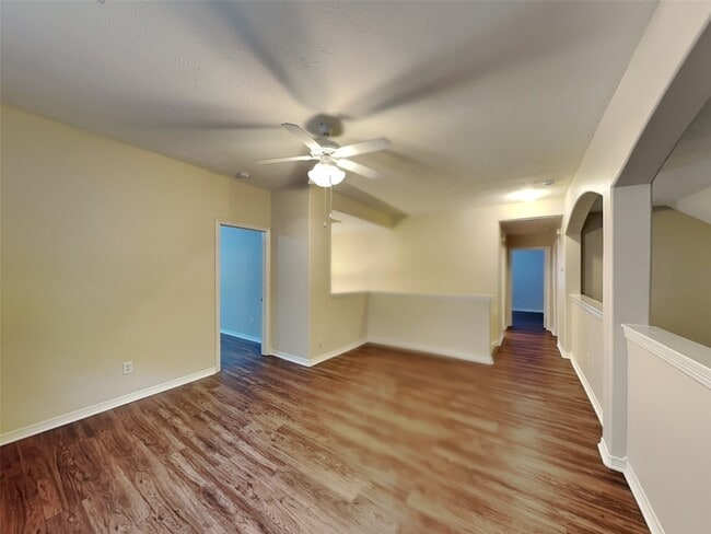 Building Photo - 38011 W Sulphur Creek Dr