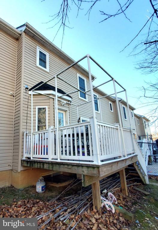 Building Photo - 3709 Fords Ln