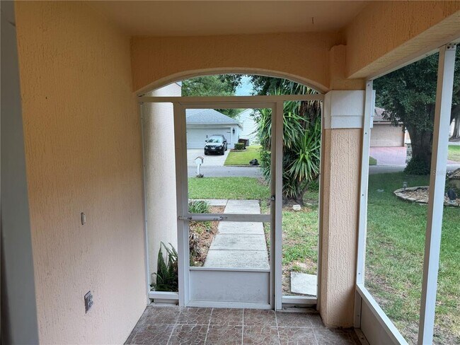 Building Photo - 2393 Paulette Dr