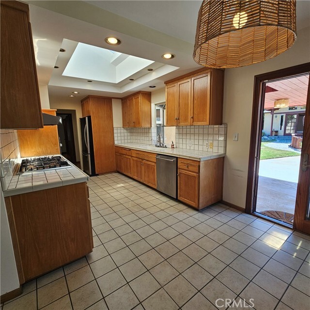 Building Photo - 12627 Manor Dr