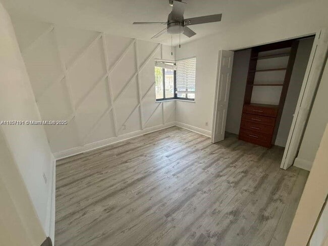 Building Photo - 8148 NW 17th Manor