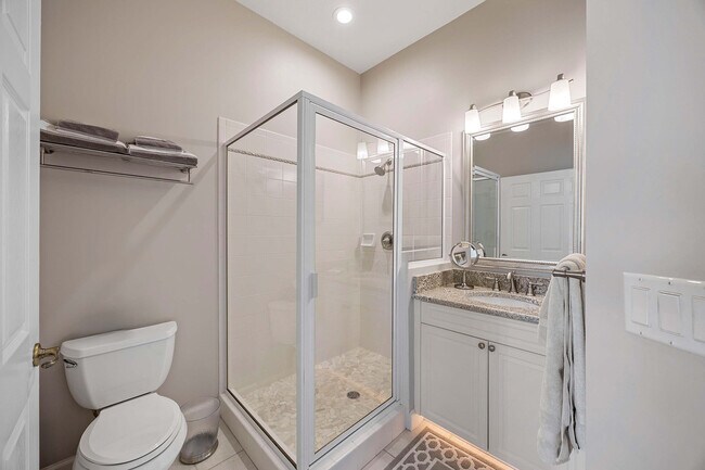 Building Photo - 26960 Wyndhurst Ct