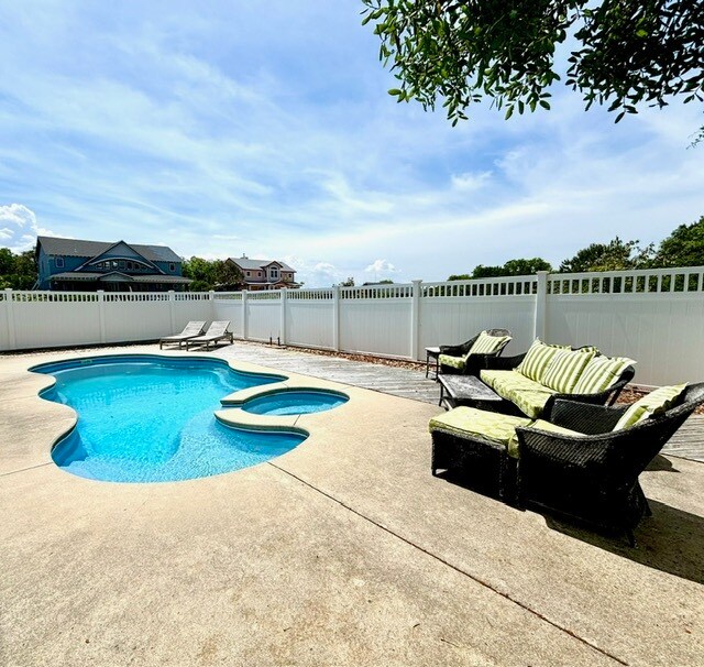 Building Photo - 112 Duck Ridge Village Ct