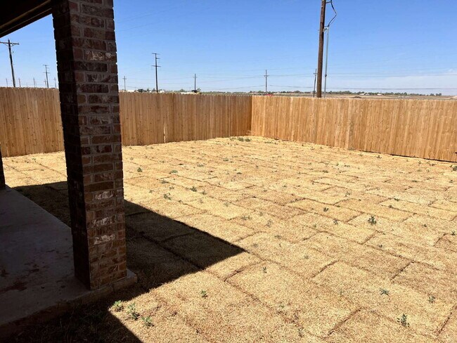 Building Photo - Recently Built Home in Rapidly Expanding West Lubbock!