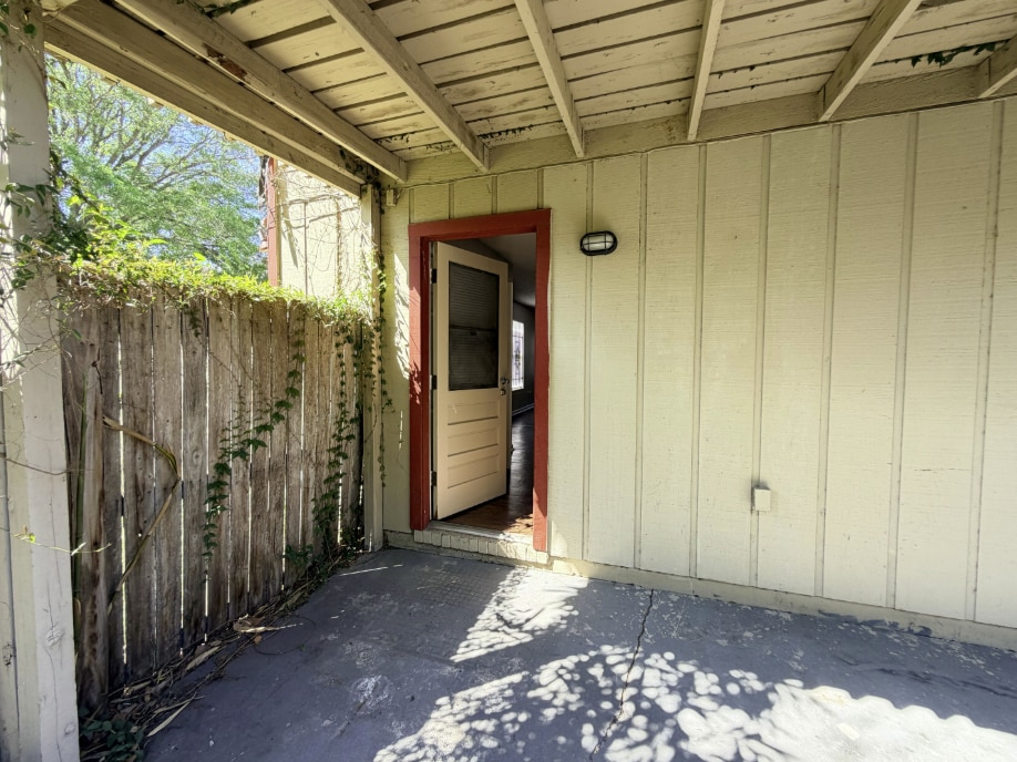 Building Photo - 3696 Morton St