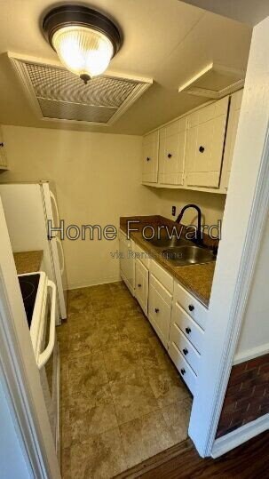 Building Photo - 175 Malabu Dr