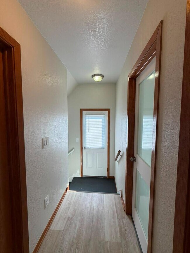 Building Photo - 4640 N 54th St