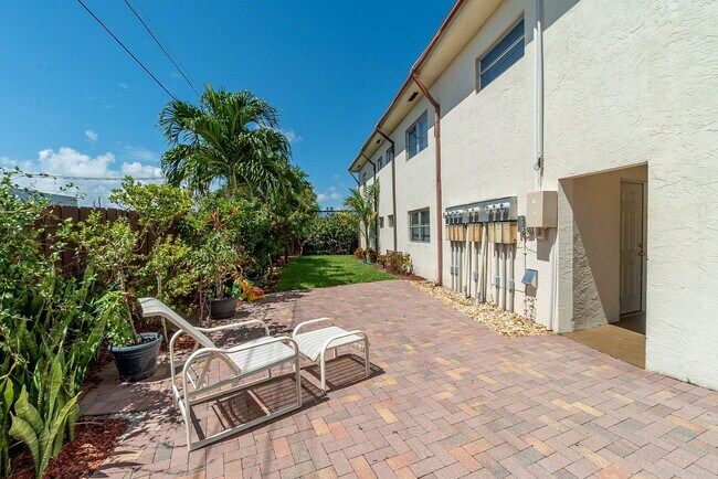 Building Photo - 308 Southwind Ct
