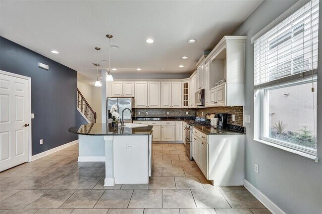 Building Photo - 4628 Garden Arbor Way