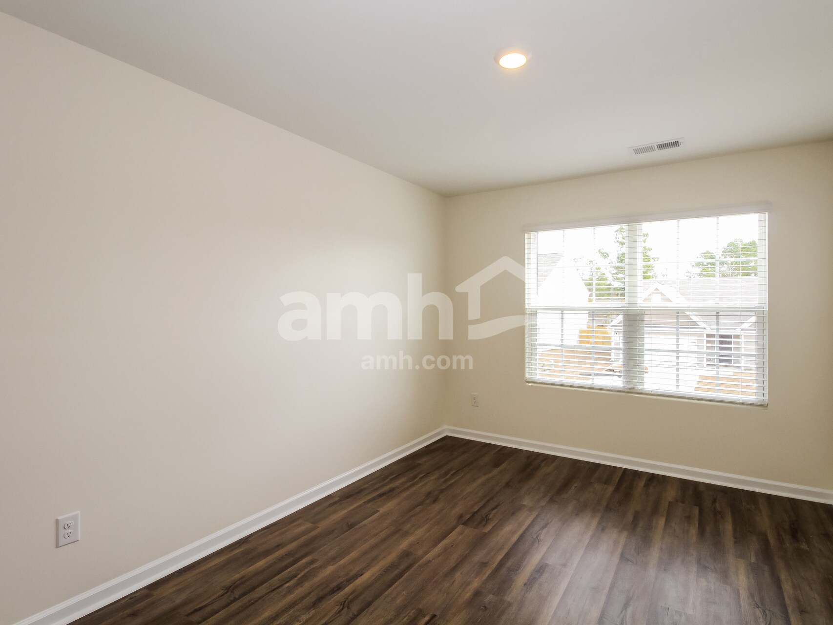 Building Photo - 1393 John Swann St