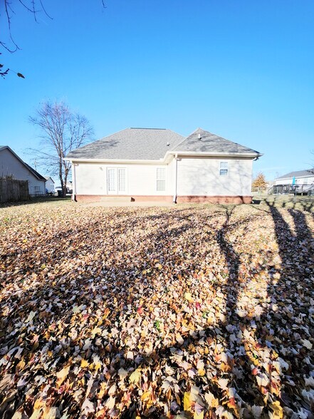 Building Photo - 420 Nathan St