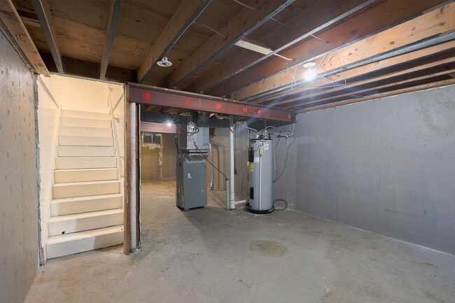 Building Photo - 2625 Farrow Ave