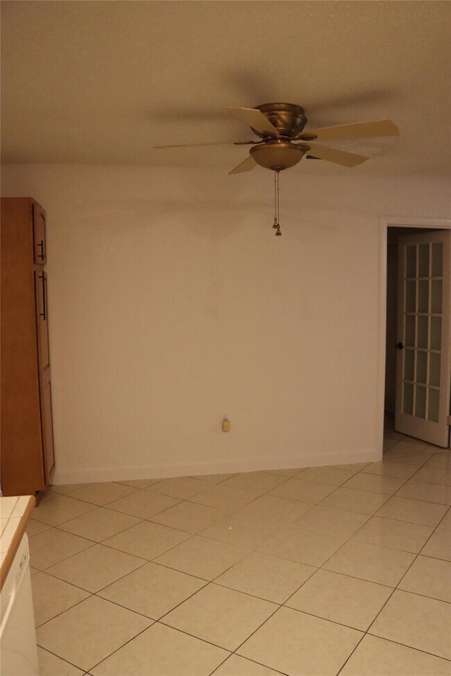 Building Photo - 7774 Orleans St