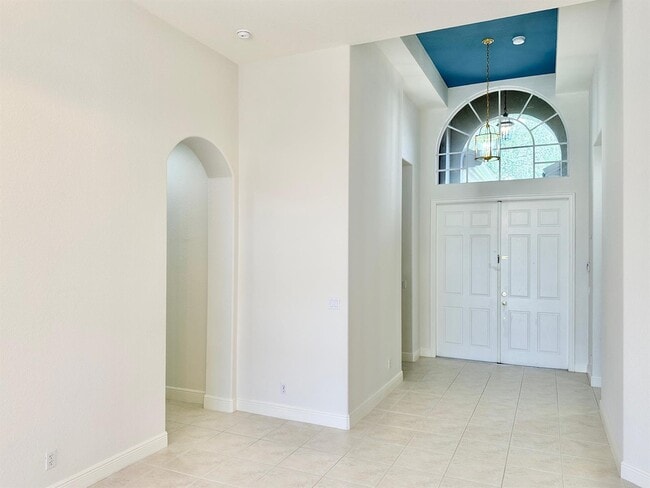 Building Photo - 7404 NW 114th Terrace