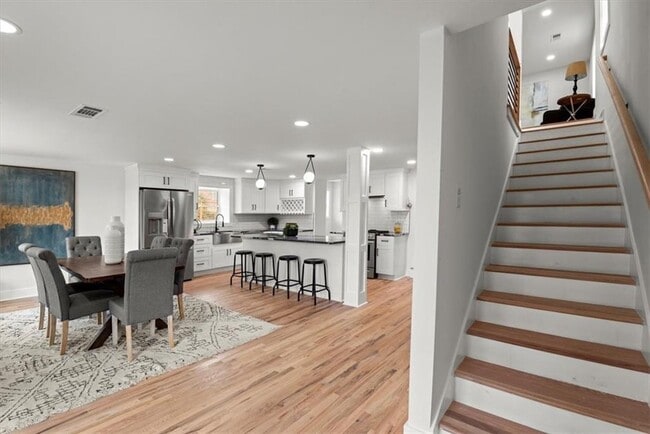 Building Photo - 1552 N Ellington St SE