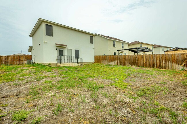 Building Photo - 2203 Durazno Ct