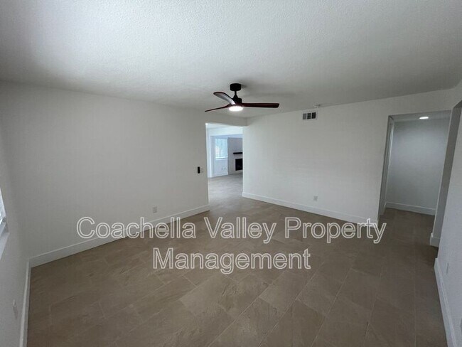 Building Photo - 47675 Azalea St