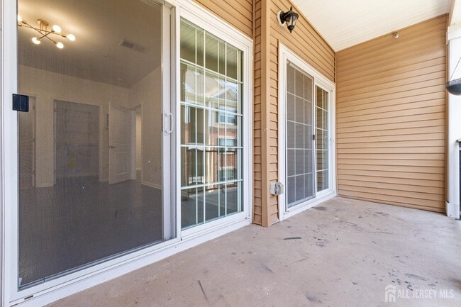 Building Photo - 434 Micali Way