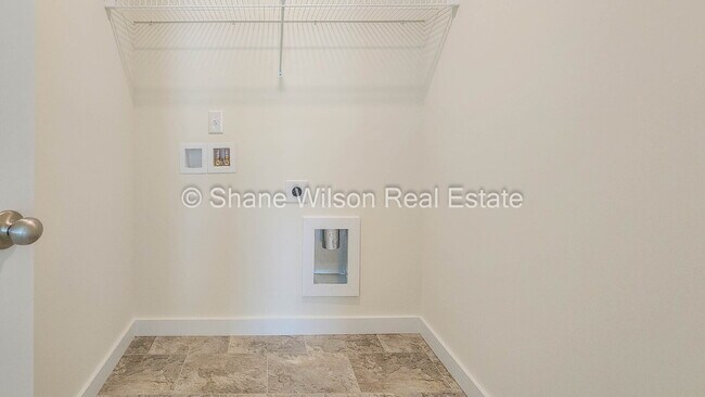 Building Photo - Recently built 4-Bedroom Home with 2.5 Baths in Dalton - 2,382 Sq Ft of Comfort!