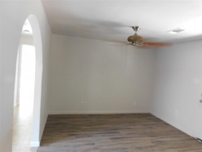 Building Photo - 1320 Green St