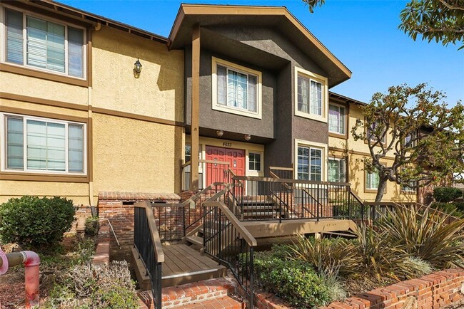 Building Photo - 4633 Marine Ave