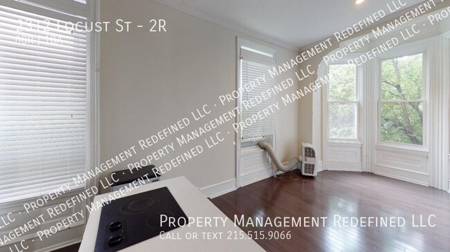 Building Photo - 2312 Locust St