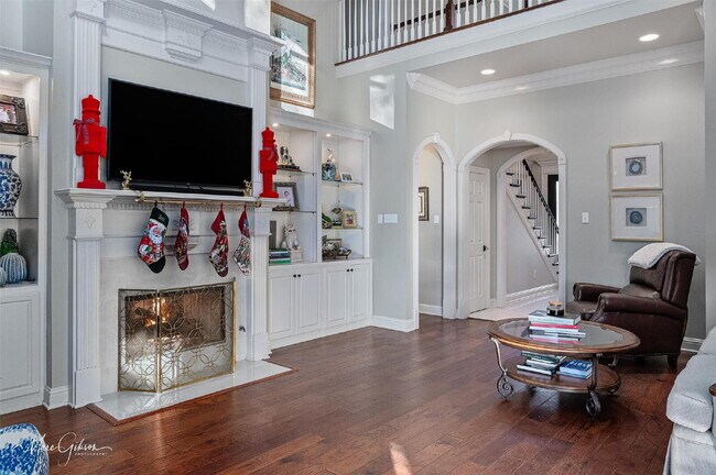 Building Photo - 1310 Bay Ridge Dr