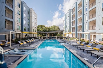 Building Photo - Edge 1909